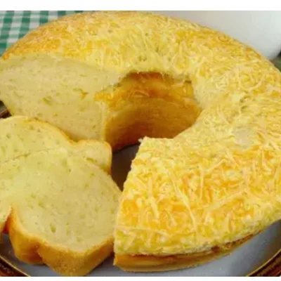 Receita de Pão de queijo gigante  no site de receitas DeliRec