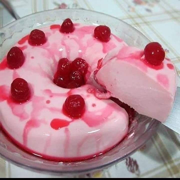 Photo of the STRAWBERRY JELLY PUDDING – recipe of STRAWBERRY JELLY PUDDING on DeliRec