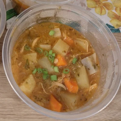 Recipe of Vegetable Detox Soup with Chicken on the DeliRec recipe website