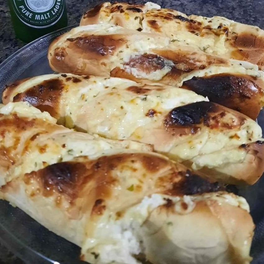 Photo of the 4 cheese bread 🧀 – recipe of 4 cheese bread 🧀 on DeliRec