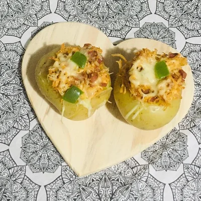 Recipe of Potato Filled With Chicken on the DeliRec recipe website