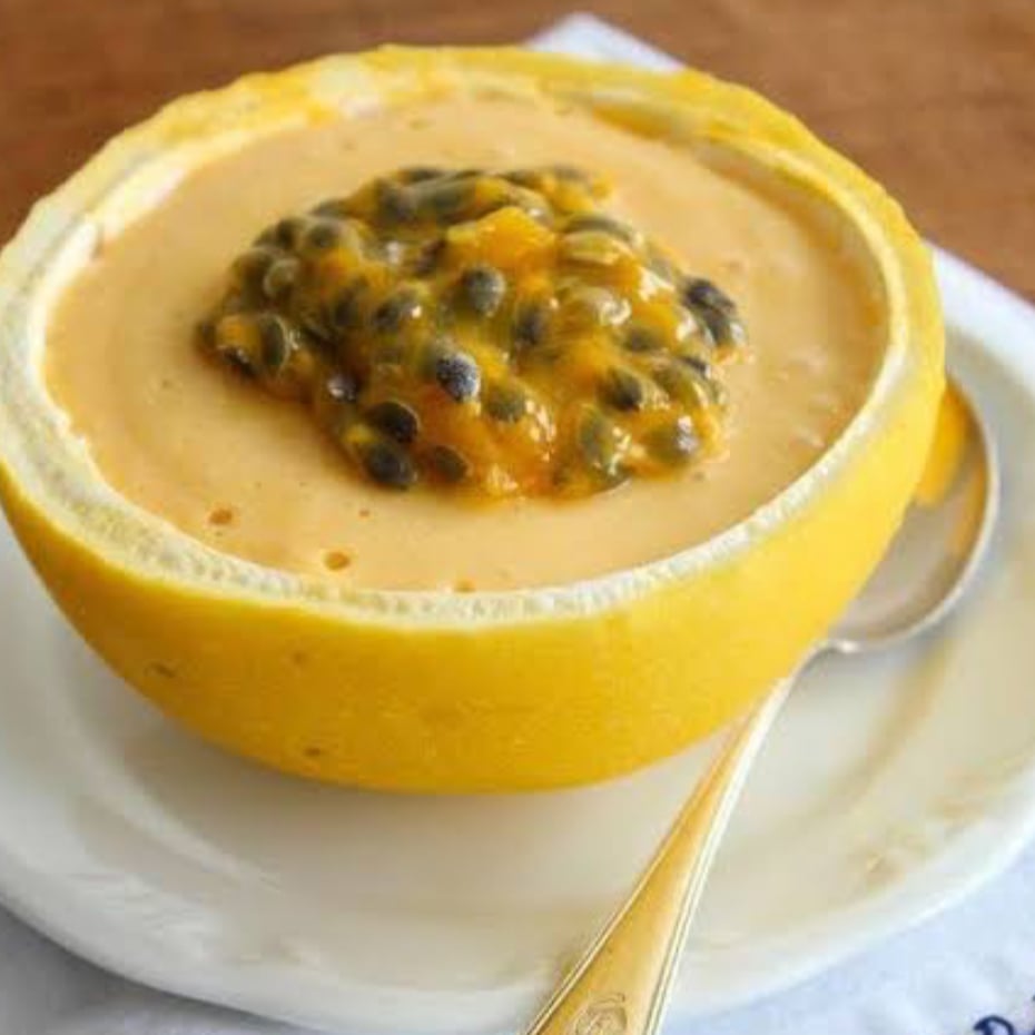 Photo of the Passion Fruit Mousse in the shell or Pyrex – recipe of Passion Fruit Mousse in the shell or Pyrex on DeliRec