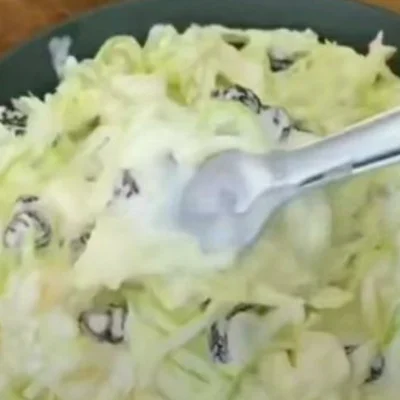 Recipe of Cabbage salad with pineapple on the DeliRec recipe website