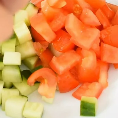 Recipe of tomato with cucumber on the DeliRec recipe website