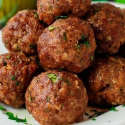 Recipe of Simple and easy meatball on the DeliRec recipe website