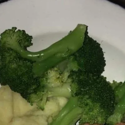 Recipe of boiled broccoli on the DeliRec recipe website