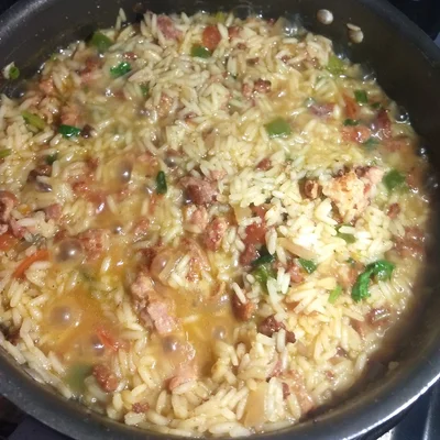Recipe of Rice with sausage FAST, PRACTICAL and super yummy. on the DeliRec recipe website