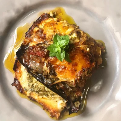 Recipe of Eggplant and Zucchini Lasagna with Buffalo Mozzarella and Basil Pesto on the DeliRec recipe website