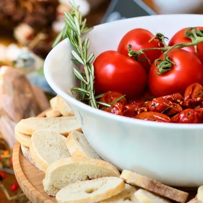 Recipe of Tomato Confit on the DeliRec recipe website