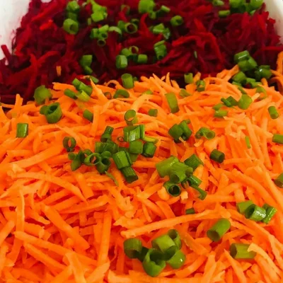 Recipe of Carrot and beet salad on the DeliRec recipe website