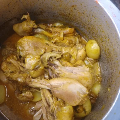 Recipe of Messy chicken in pressure on the DeliRec recipe website