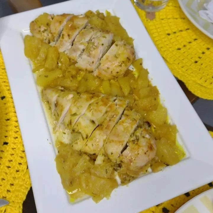 Photo of the Chicken in Pineapple Sauce – recipe of Chicken in Pineapple Sauce on DeliRec
