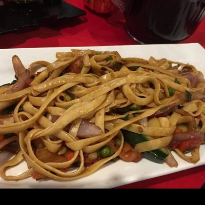 Recipe of Seasoned noodles with onions and vegetables on the DeliRec recipe website