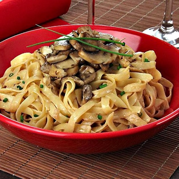 Photo of the Fettuccine with Paris Mushrooms – recipe of Fettuccine with Paris Mushrooms on DeliRec