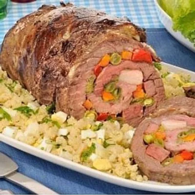 MEAT STUFFED WITH FAROFA AND VEGETABLES