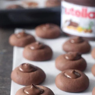 Recette de Biscuit Nutella aux 3 ingrédients sur le site de recettes DeliRec