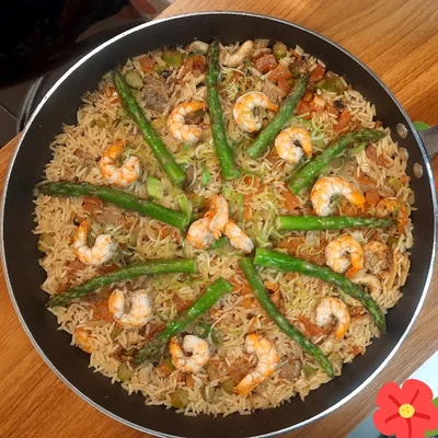 Recipe of Rice with shrimp, squid and asparagus on the DeliRec recipe website