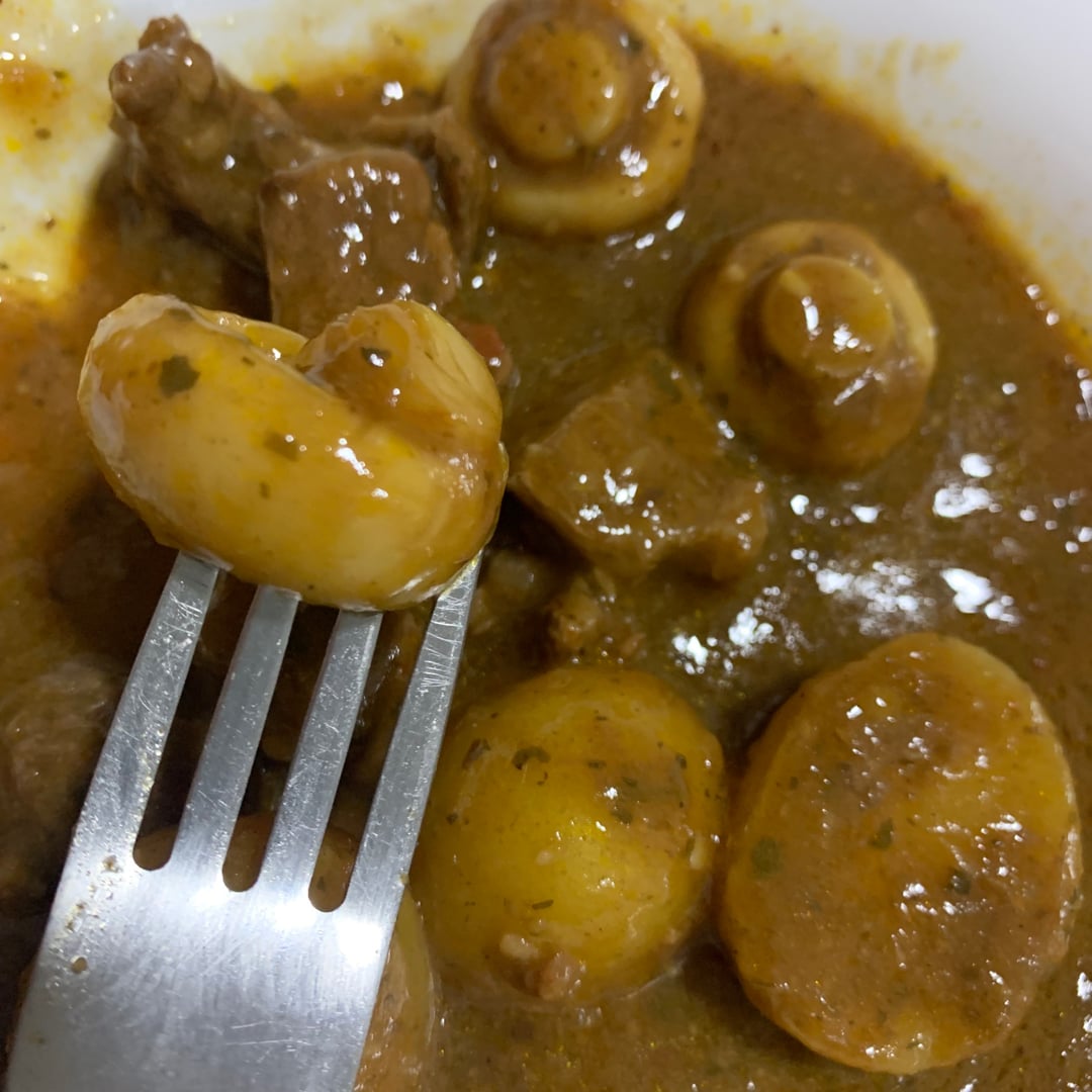 Photo of the Meat in Madeira sauce with pepperoni potatoes and mushrooms – recipe of Meat in Madeira sauce with pepperoni potatoes and mushrooms on DeliRec