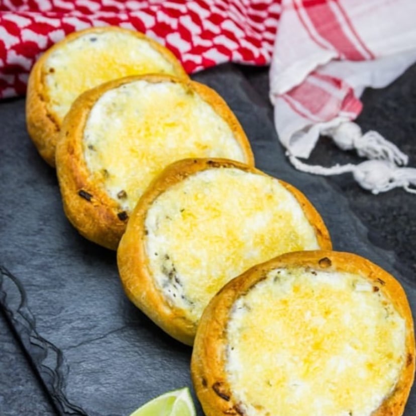 Photo of the Gratin cheese sfiha – recipe of Gratin cheese sfiha on DeliRec