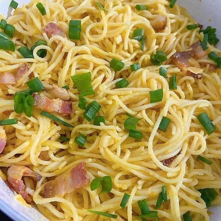 Photo of the Garlic oil and bacon noodles – recipe of Garlic oil and bacon noodles on DeliRec