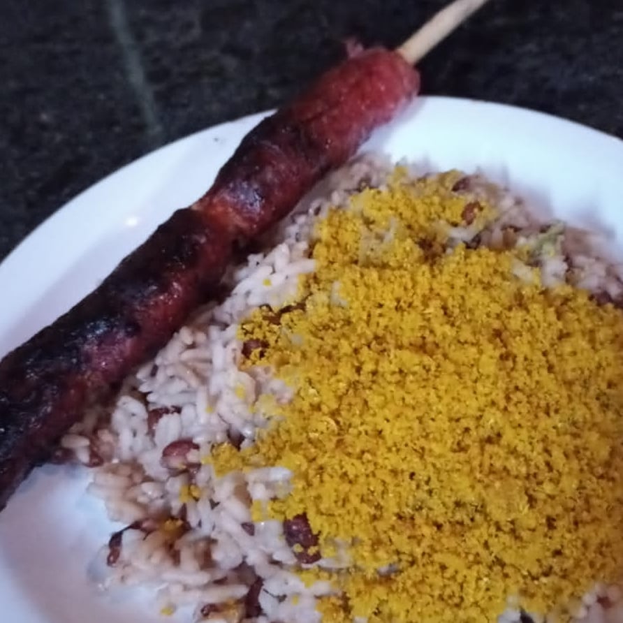 Photo of the Baião de dois with sausage and farofa – recipe of Baião de dois with sausage and farofa on DeliRec
