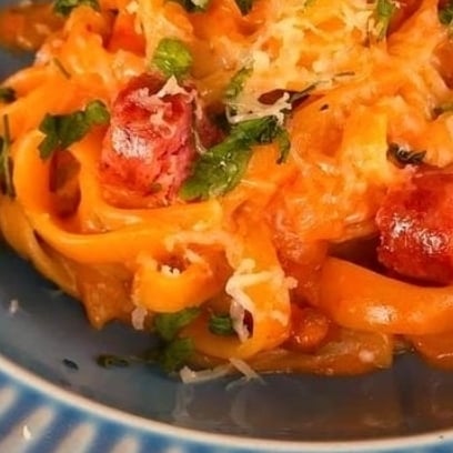Photo of the Pasta with sausage 😋 – recipe of Pasta with sausage 😋 on DeliRec