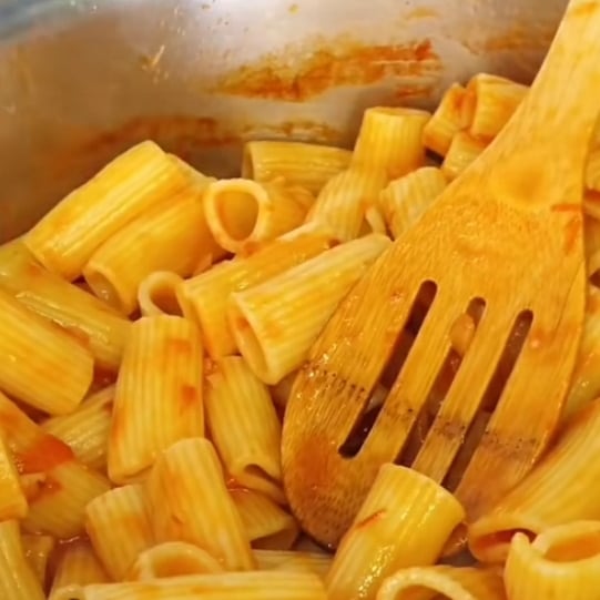 Photo of the Macaroni in tomato sauce – recipe of Macaroni in tomato sauce on DeliRec