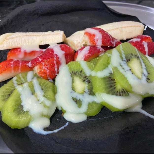 Foto da Panqueca de cacau e frutas - receita de Panqueca de cacau e frutas no DeliRec
