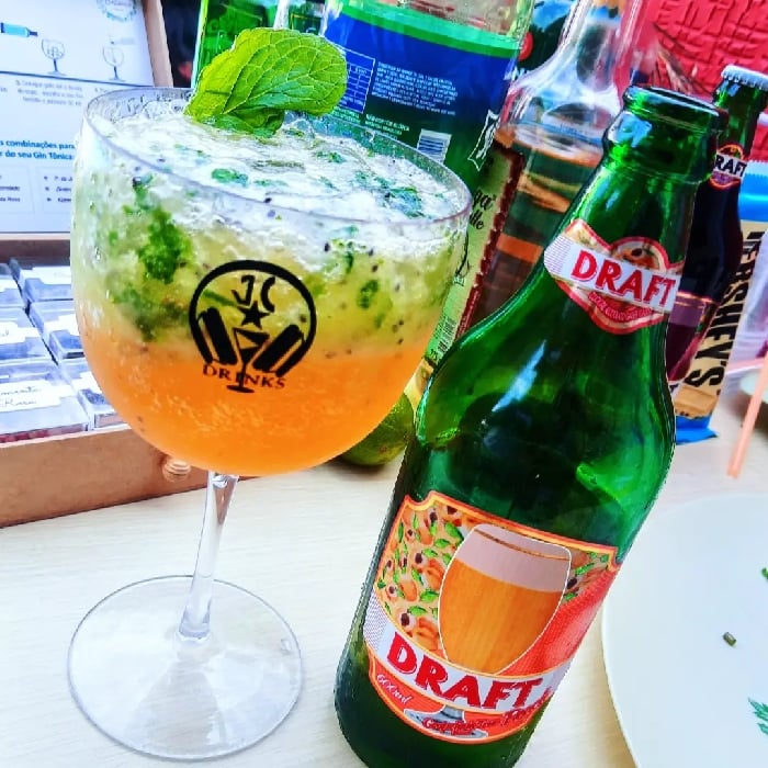 Photo of the Kiwi Gin Tonic 🥝 and Mint with Peach Draft – recipe of Kiwi Gin Tonic 🥝 and Mint with Peach Draft on DeliRec