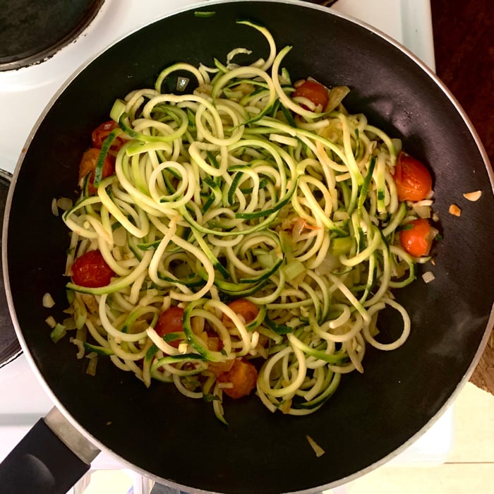 Photo of the Zucchini noodles with tomato sauce – recipe of Zucchini noodles with tomato sauce on DeliRec