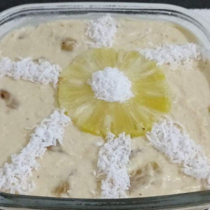 Photo of the PINEAPPLE DESSERT WITH COCONUT CREAM / SUPER EASY TO MAKE – recipe of PINEAPPLE DESSERT WITH COCONUT CREAM / SUPER EASY TO MAKE on DeliRec