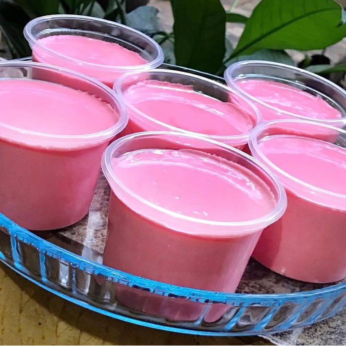 Foto da Iogurte de morango caseiro  - receita de Iogurte de morango caseiro  no DeliRec