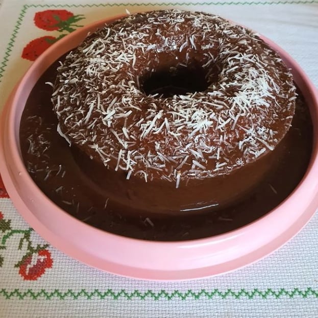 Photo of the Chocolate Cake with Shredded Coconut – recipe of Chocolate Cake with Shredded Coconut on DeliRec