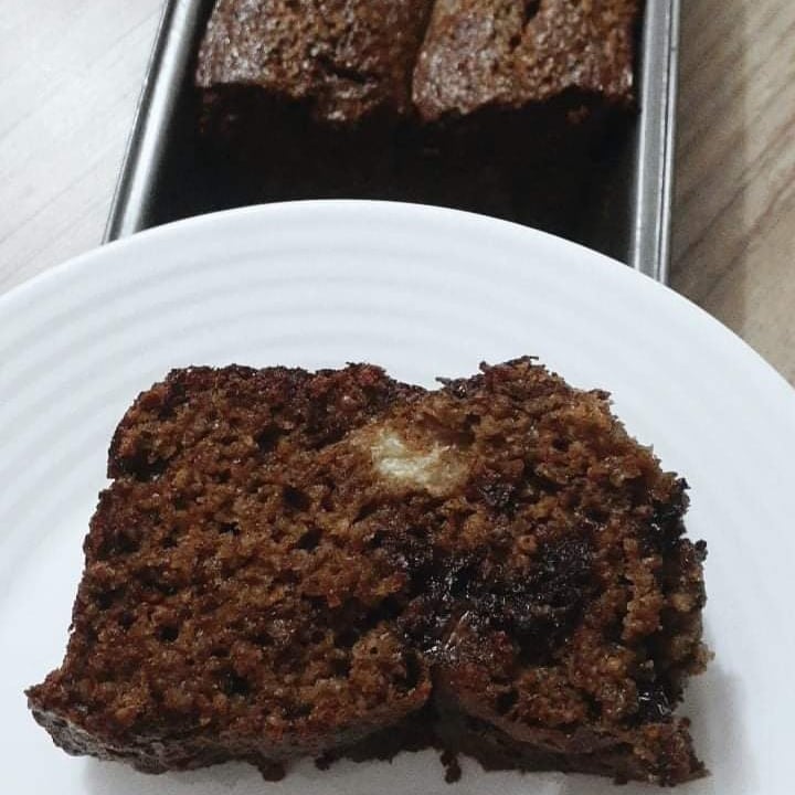Photo of the Sugar-free cake with dark chocolate pieces – recipe of Sugar-free cake with dark chocolate pieces on DeliRec