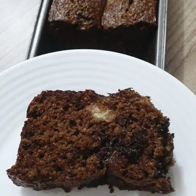 Zuckerfreier Kuchen mit dunklen Schokoladenstückchen Rezept auf der DeliRec-Rezept-Website