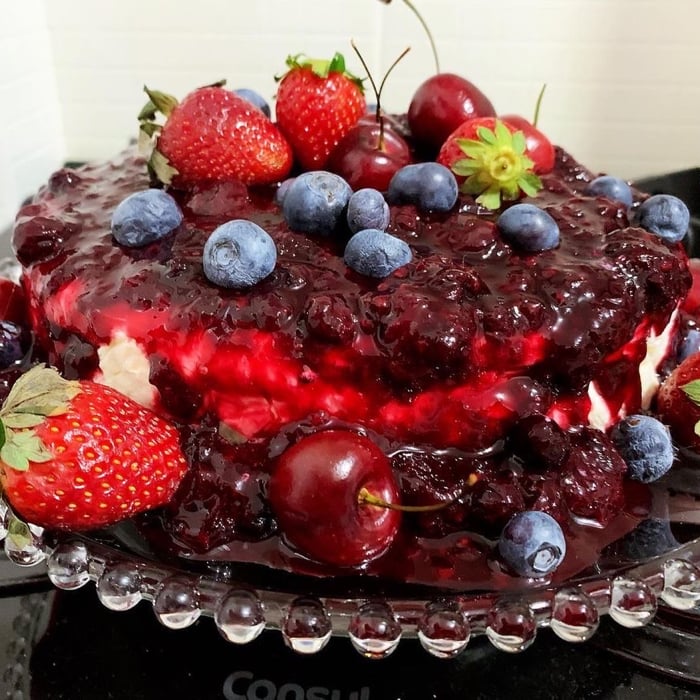 Photo of the Semifredo with red fruit syrup – recipe of Semifredo with red fruit syrup on DeliRec