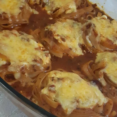 Recipe of Nest noodles stuffed with pepperoni on the DeliRec recipe website