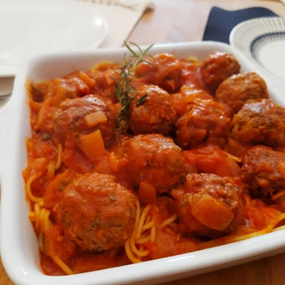 Recipe of Spaghetti bolognese w/ meatballs on the DeliRec recipe website