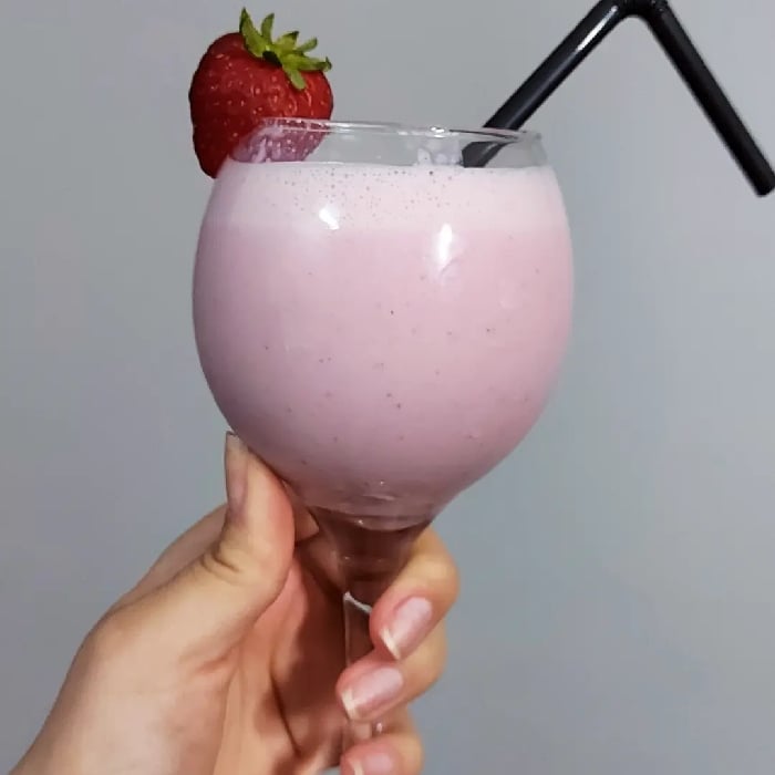 Photo of the Strawberry smoothie with light vodka – recipe of Strawberry smoothie with light vodka on DeliRec
