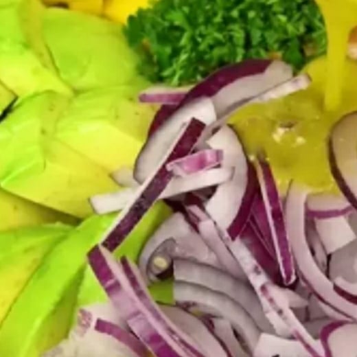 Foto da Salada com molho de mostarda - receita de Salada com molho de mostarda no DeliRec