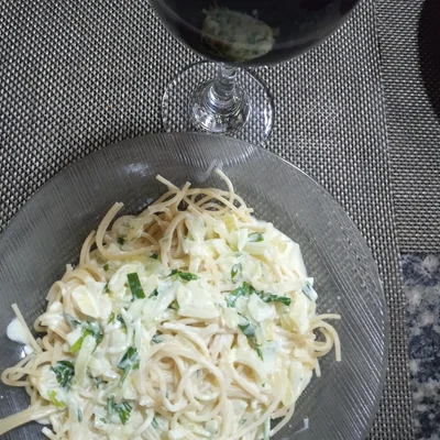 Recipe of Spaghetti in white sauce with hearts of palm on the DeliRec recipe website