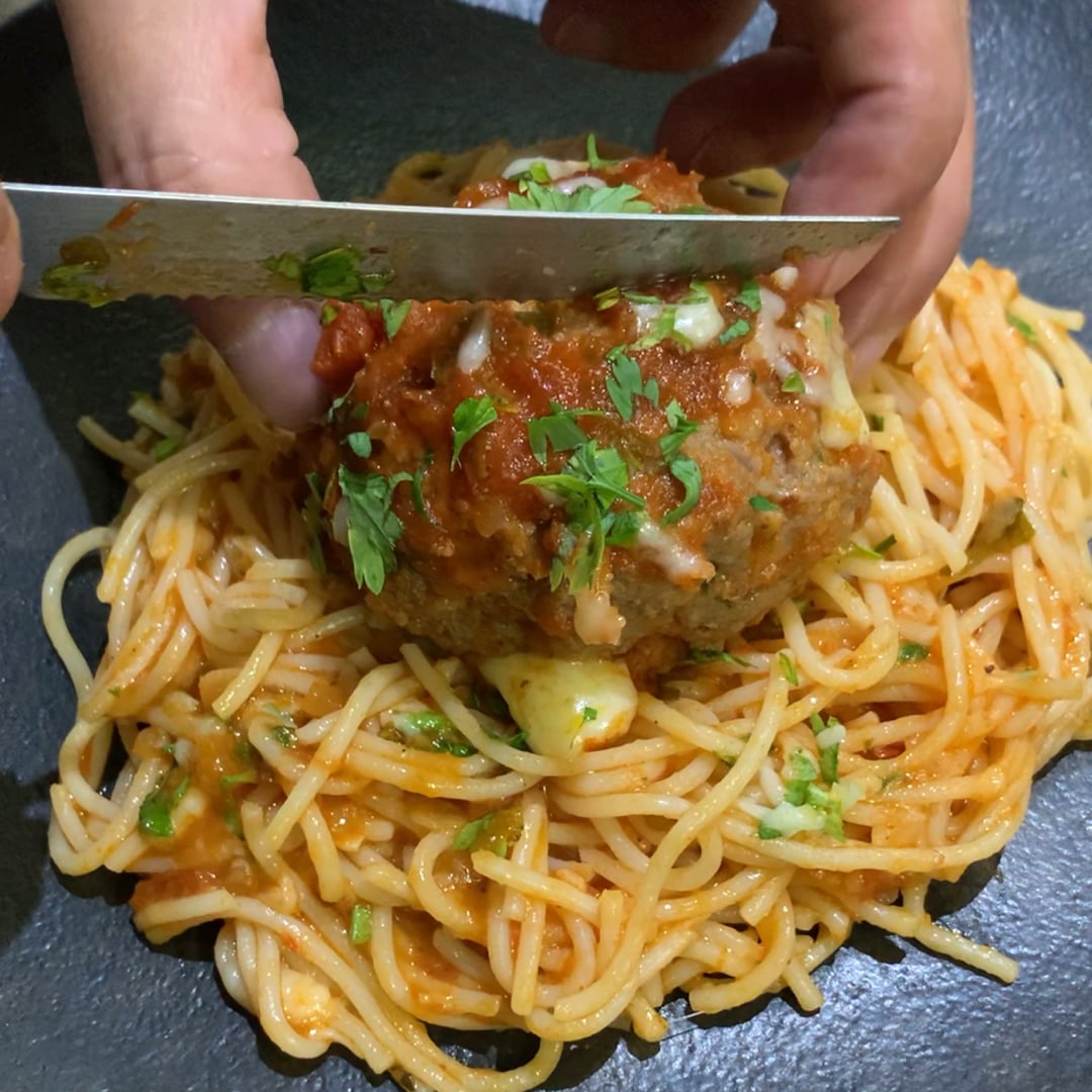 Photo of the Meatballs stuffed with spaghetti 🍝 – recipe of Meatballs stuffed with spaghetti 🍝 on DeliRec