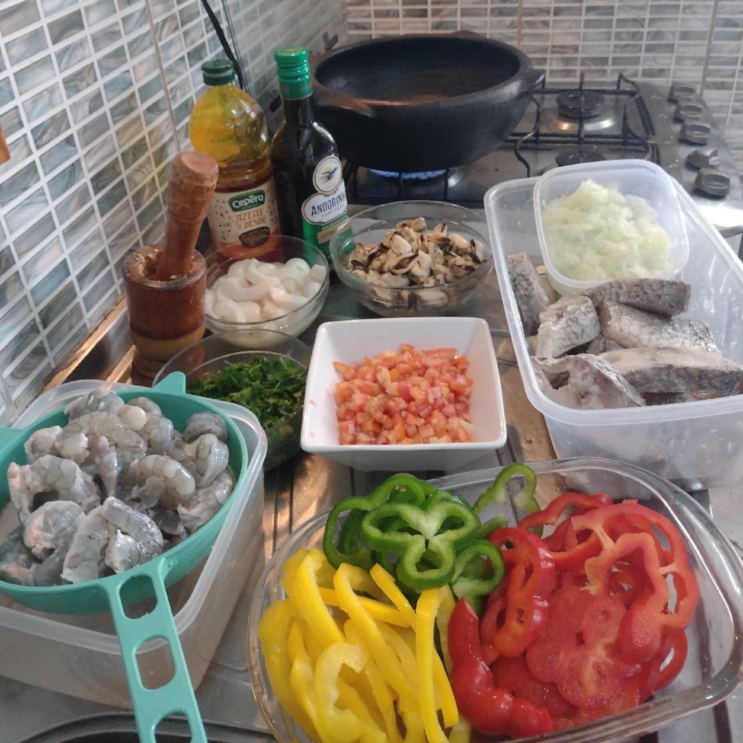 Photo of the Seafood moqueca, fish, shrimp and mussels and squid rings. Easter lunch ☺️ – recipe of Seafood moqueca, fish, shrimp and mussels and squid rings. Easter lunch ☺️ on DeliRec