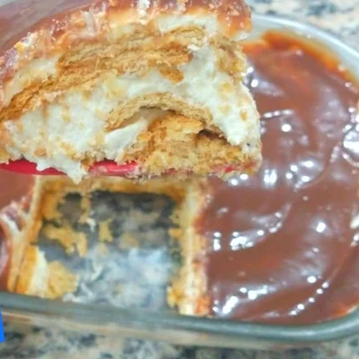 Recipe of Cookie Pie With Nest and Brigadeiro on the DeliRec recipe website