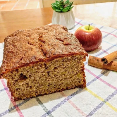 Recipe of Apple Cake And Cinnamon on the DeliRec recipe website