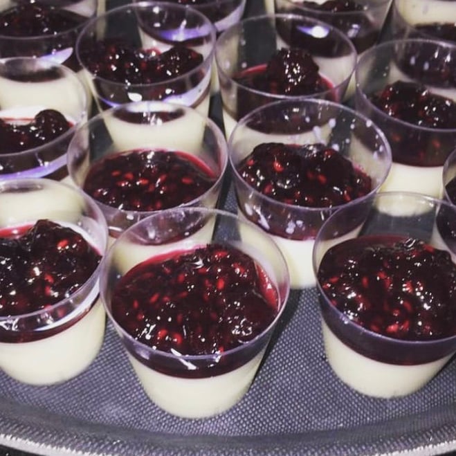 Photo of the Panacotta with red fruit syrup – recipe of Panacotta with red fruit syrup on DeliRec