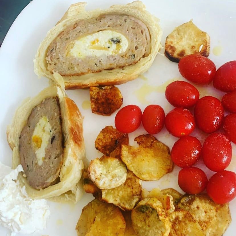 Photo of the Pork roulade with puff pastry – recipe of Pork roulade with puff pastry on DeliRec