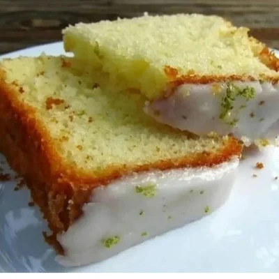 Receta de pastel de limón en el sitio web de recetas de DeliRec