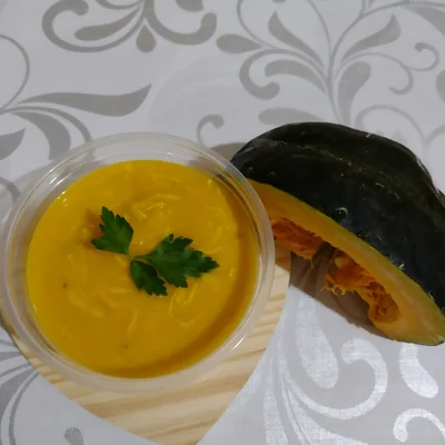 Recipe of Pumpkin broth with chicken on the DeliRec recipe website