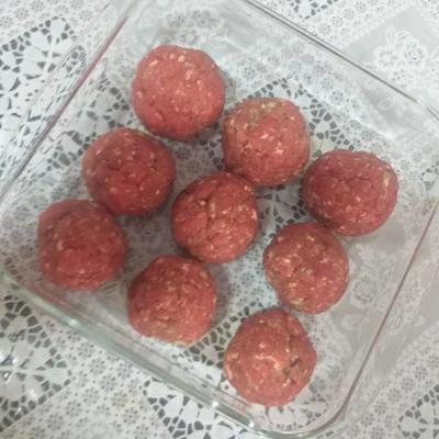 Recipe of oven-baked meatballs on the DeliRec recipe website